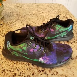 Nike Free RN size 9.5